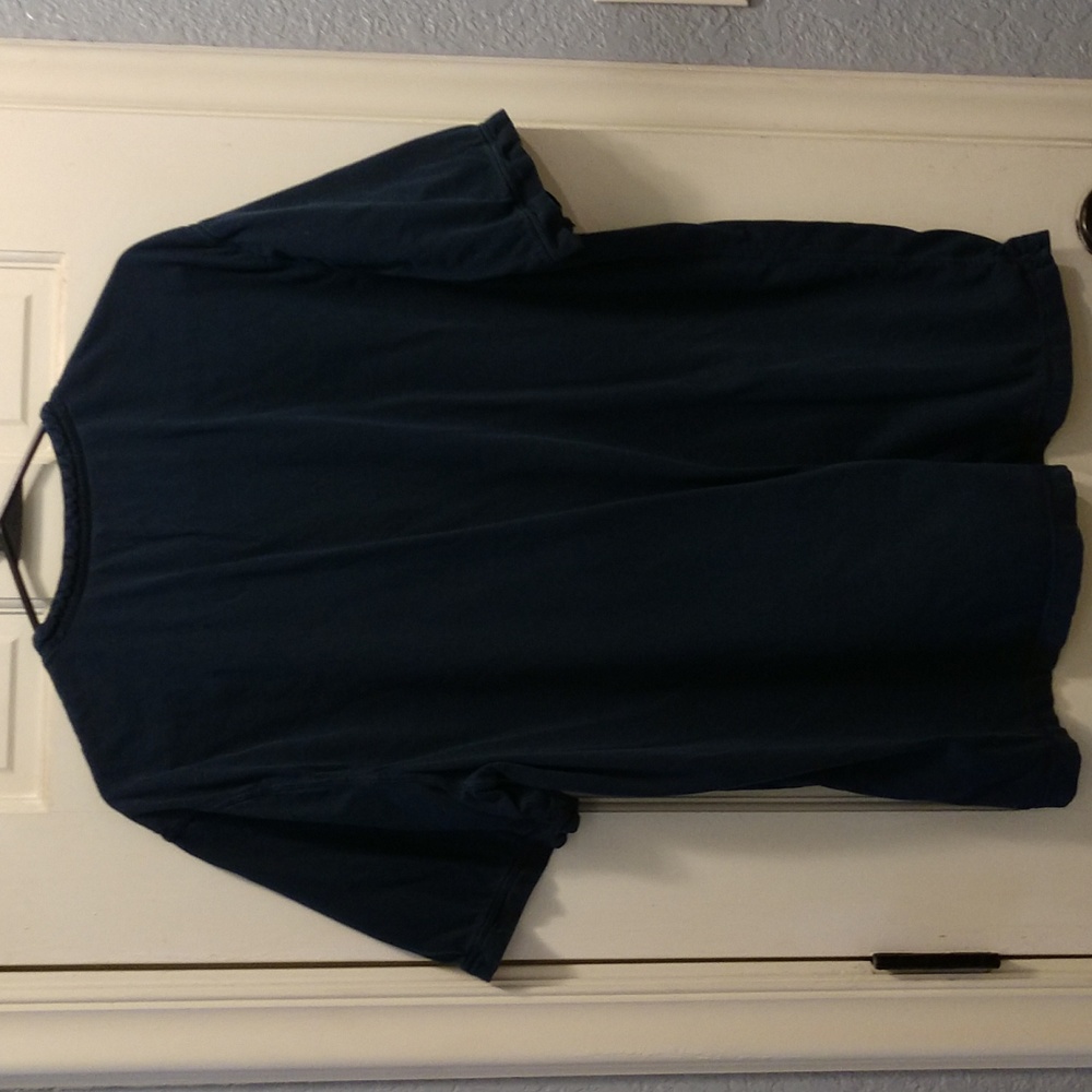 Shirt - Picture 3 of 3